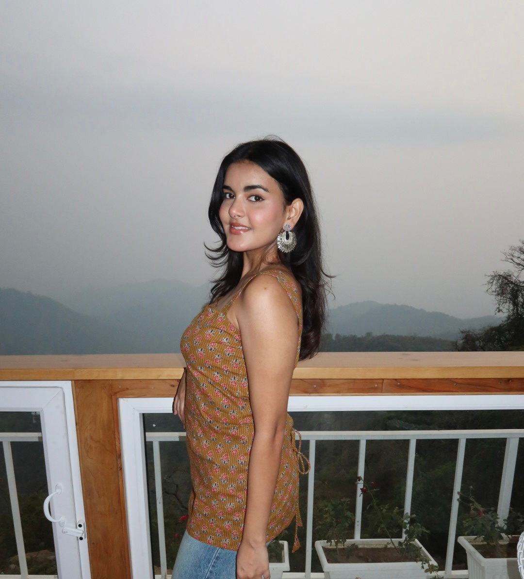 Peehu's Bark Brown
