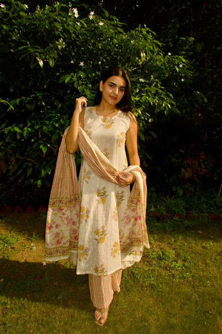 Ivory Bahaar