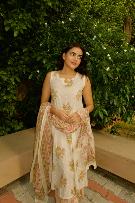 Ivory Bahaar