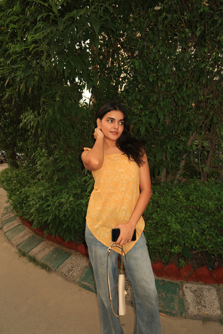 Yellow Juliet