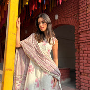 Gulabi Bahaar
