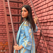 Neela Dil