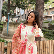 Gulnaar Grace Set