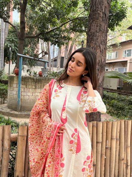 Gulnaar Grace Set