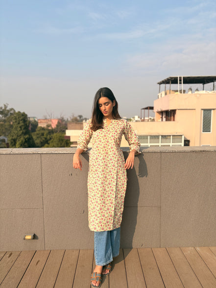 Ektatva Aabha