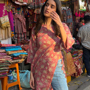 Ektatva Gulabi