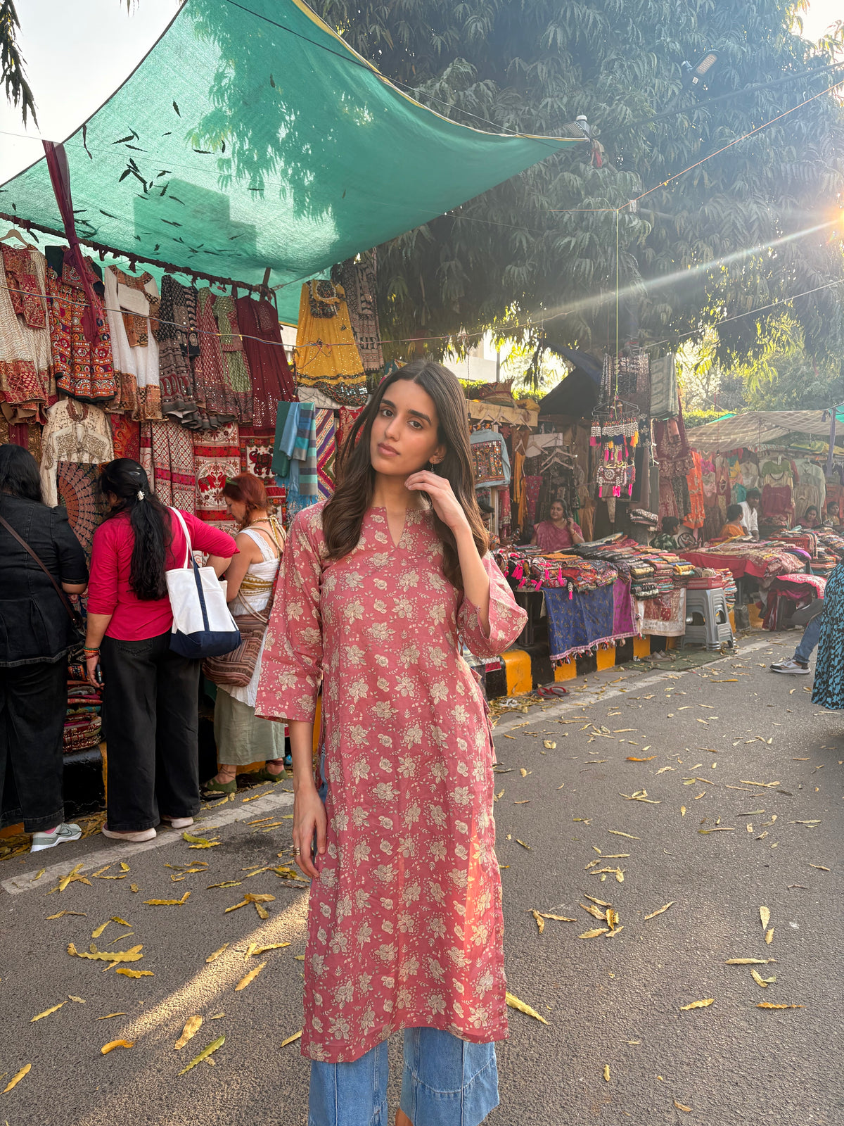 Ektatva Gulabi