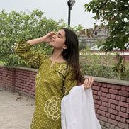 Hari Noor Baandh